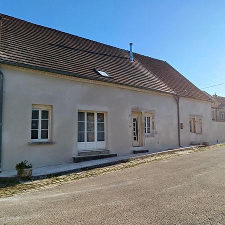 Chambres Chez L Habitant Frasne-les-Meulieres Dış mekan fotoğraf